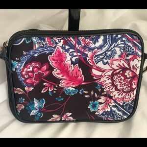 Floral crossbody 